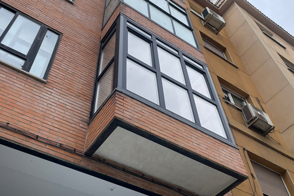Cerramientos de balcones